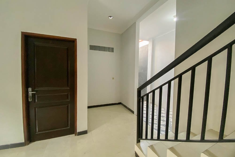House thumbnail 5