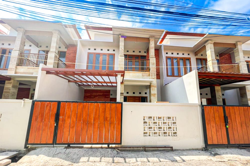 House thumbnail 1