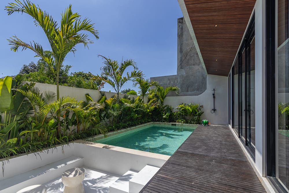 House thumbnail 2