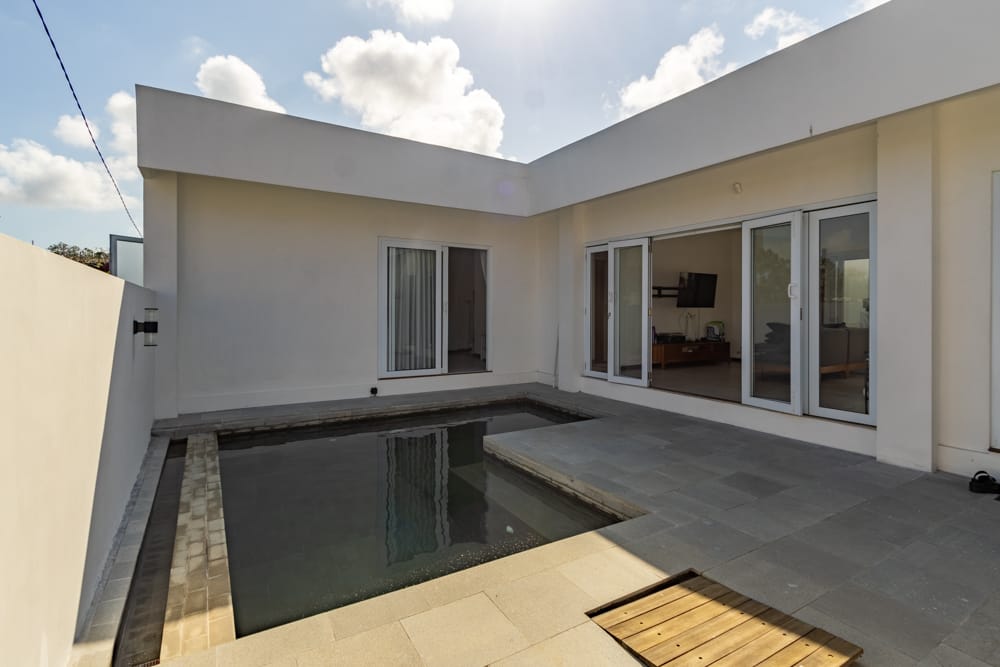 House thumbnail 3