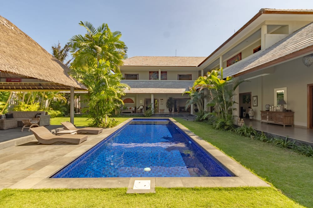 House thumbnail 1