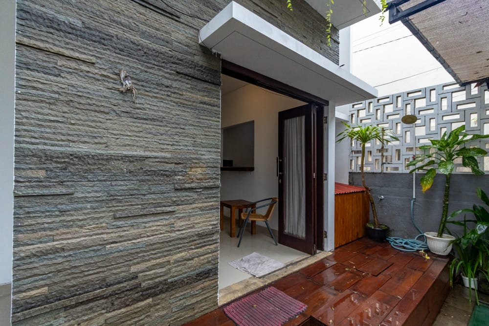 House thumbnail 5