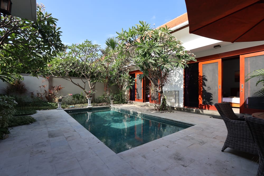 House thumbnail 1