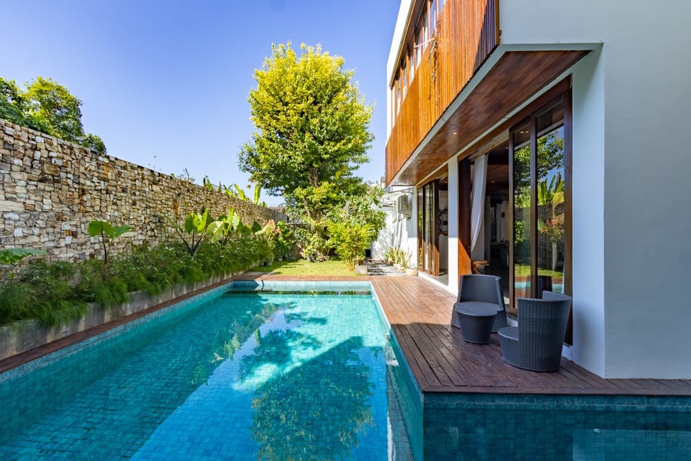 House thumbnail 1