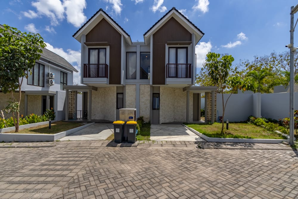 House thumbnail 4