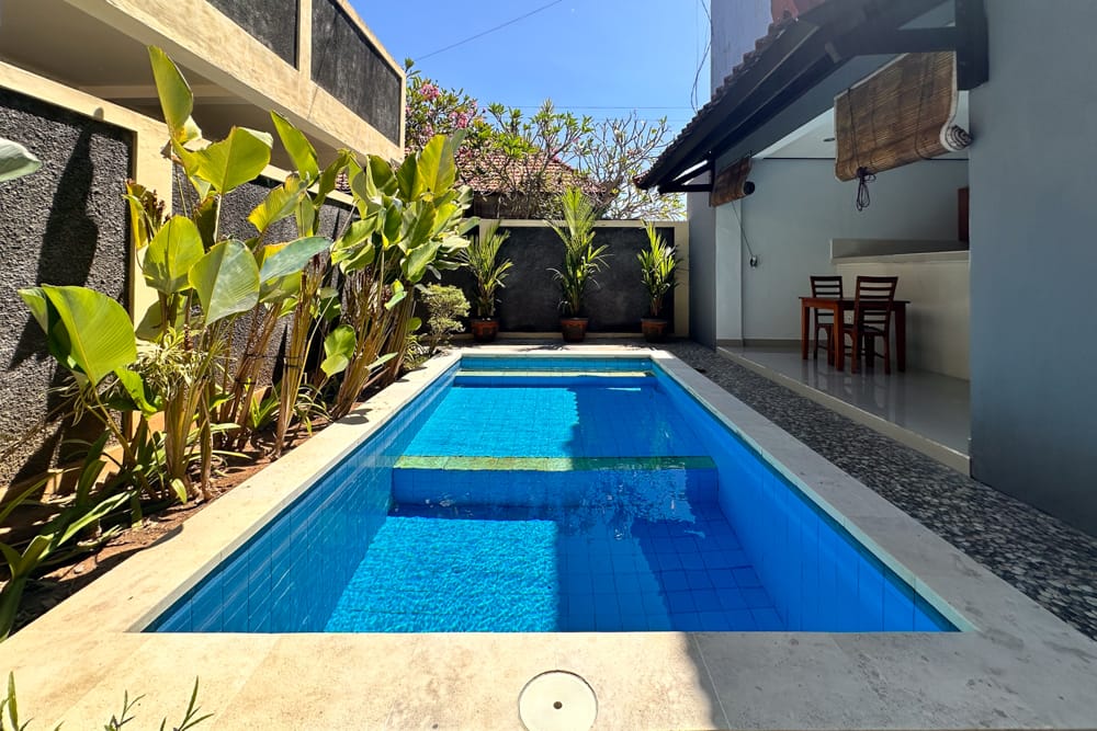 House thumbnail 2
