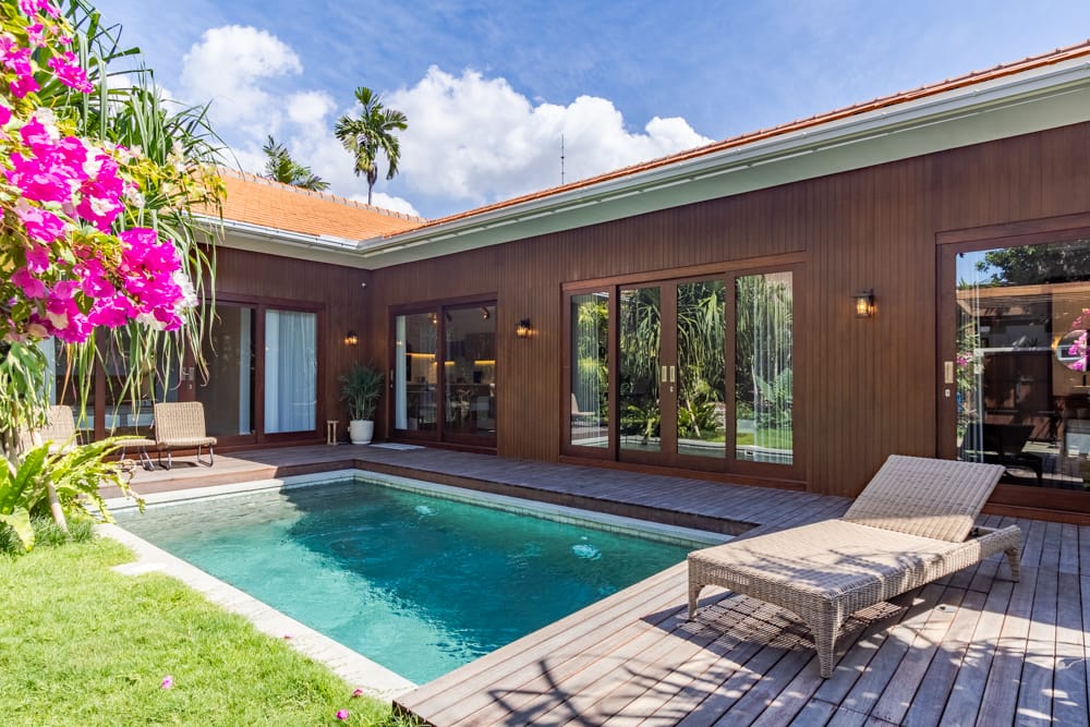 House thumbnail 1