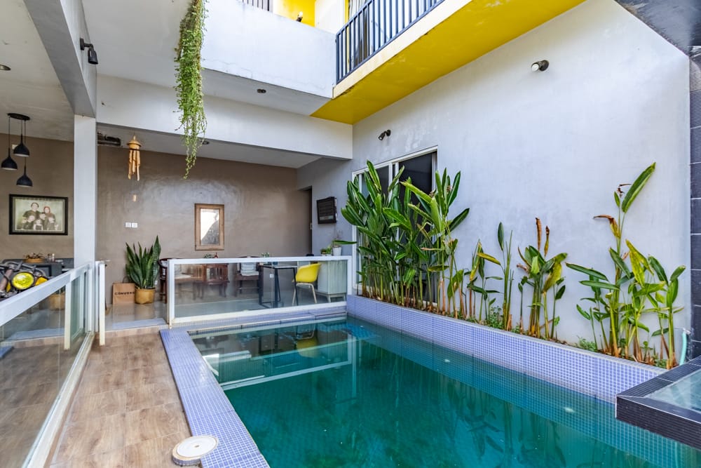 House thumbnail 1