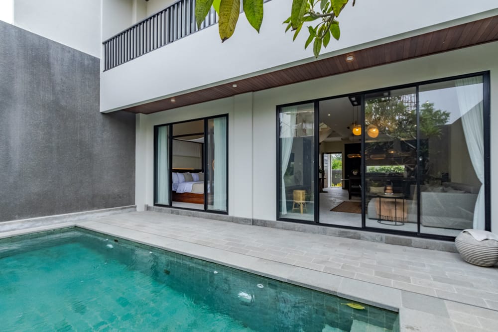 House thumbnail 1