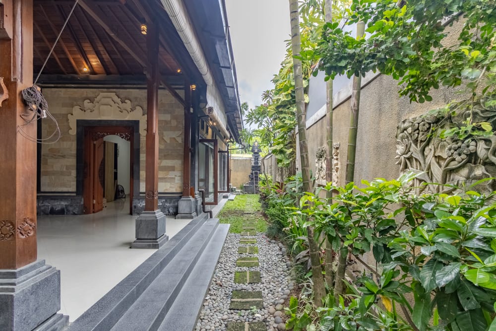 House thumbnail 5