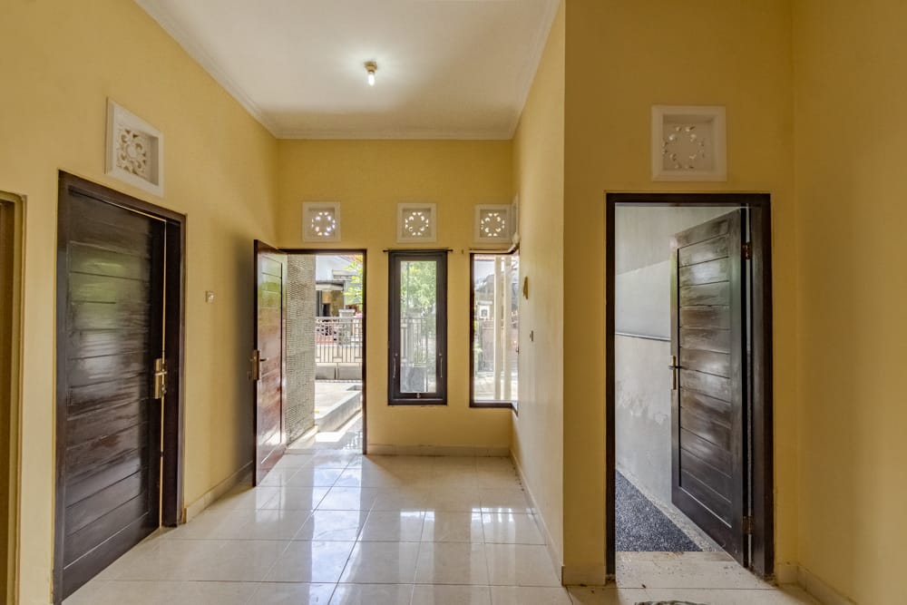 House thumbnail 3
