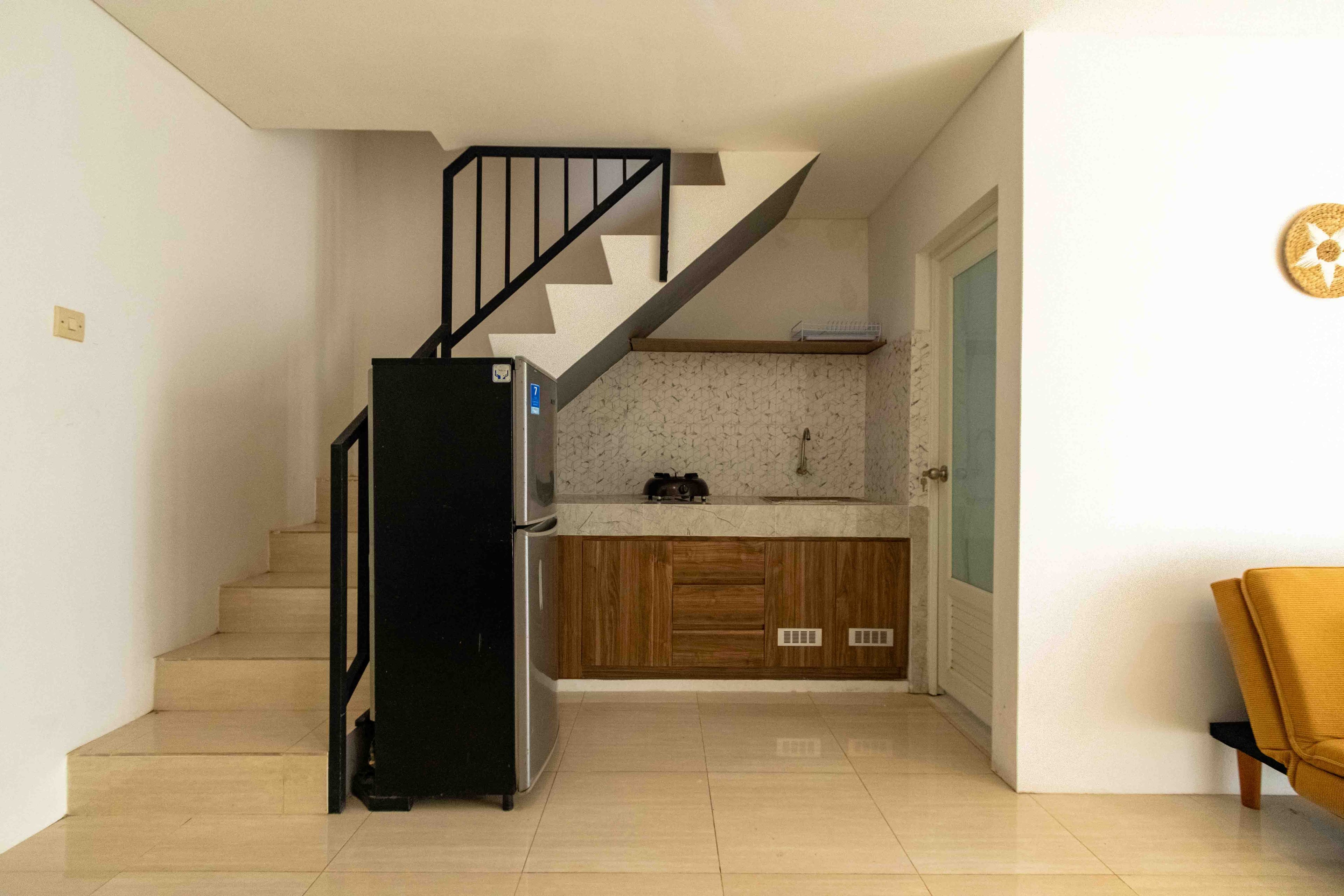 House thumbnail 4