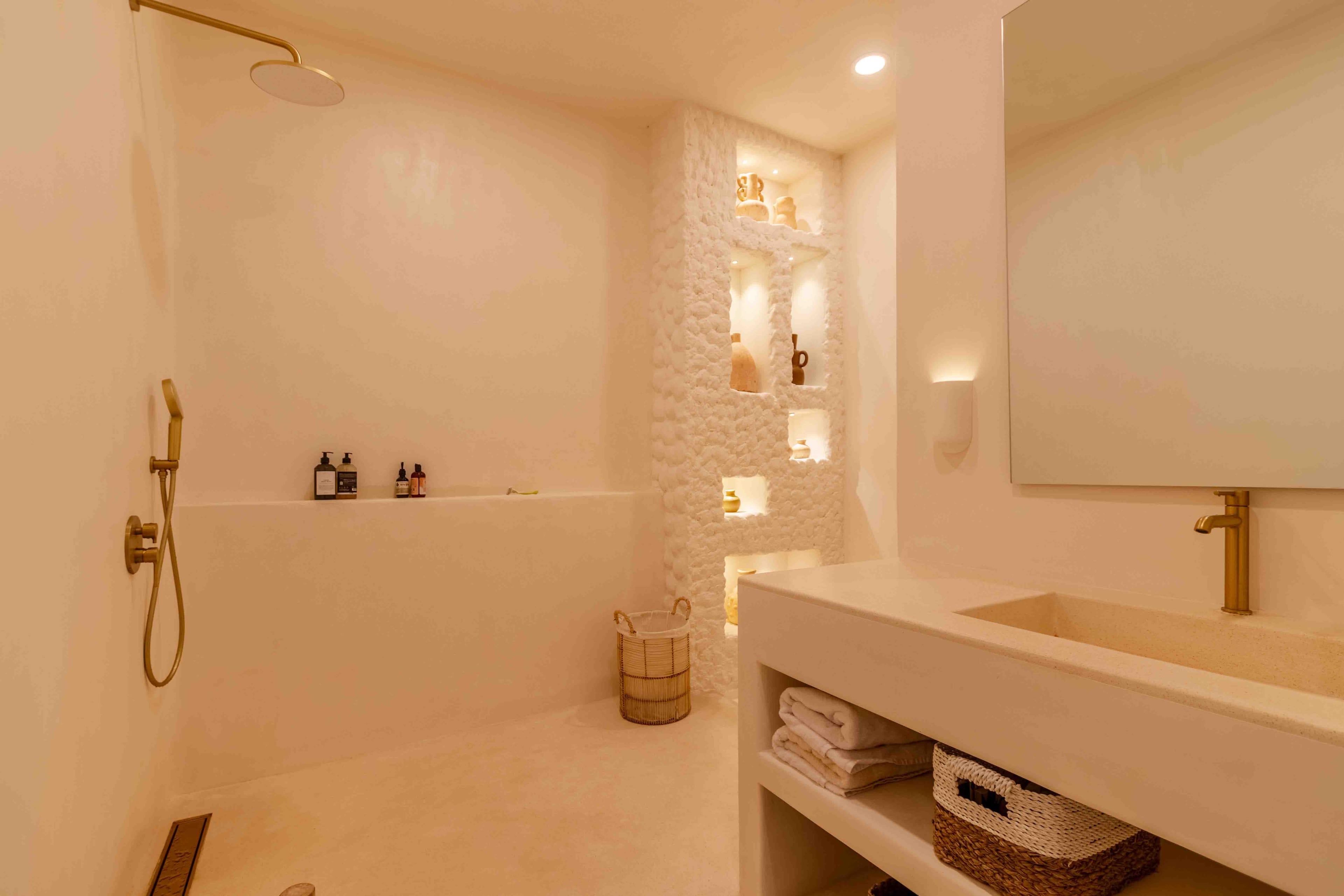 House thumbnail 4