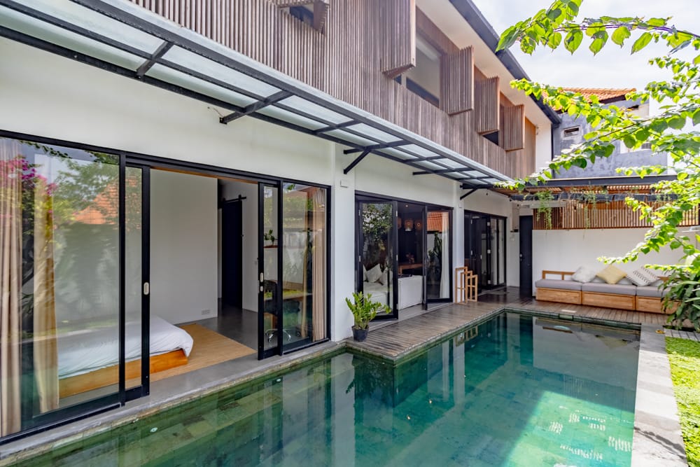 House thumbnail 1