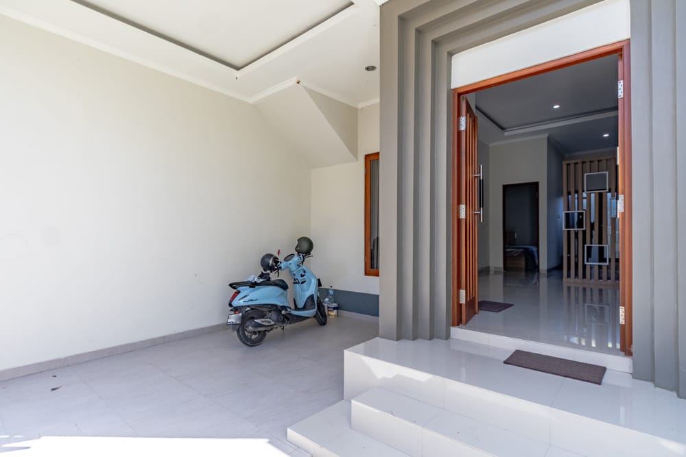 House thumbnail 5