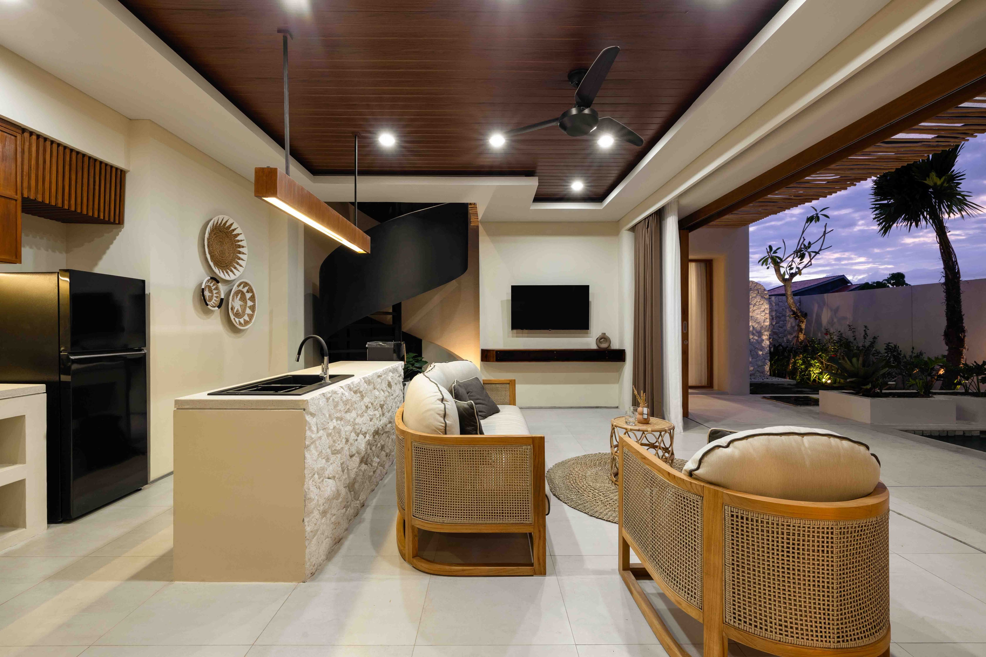 House thumbnail 5