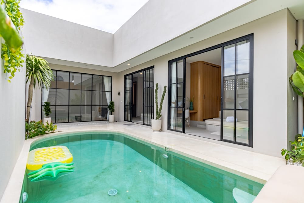 House thumbnail 1