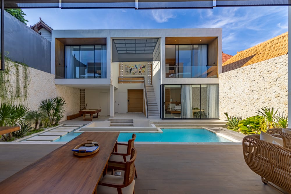 House thumbnail 1