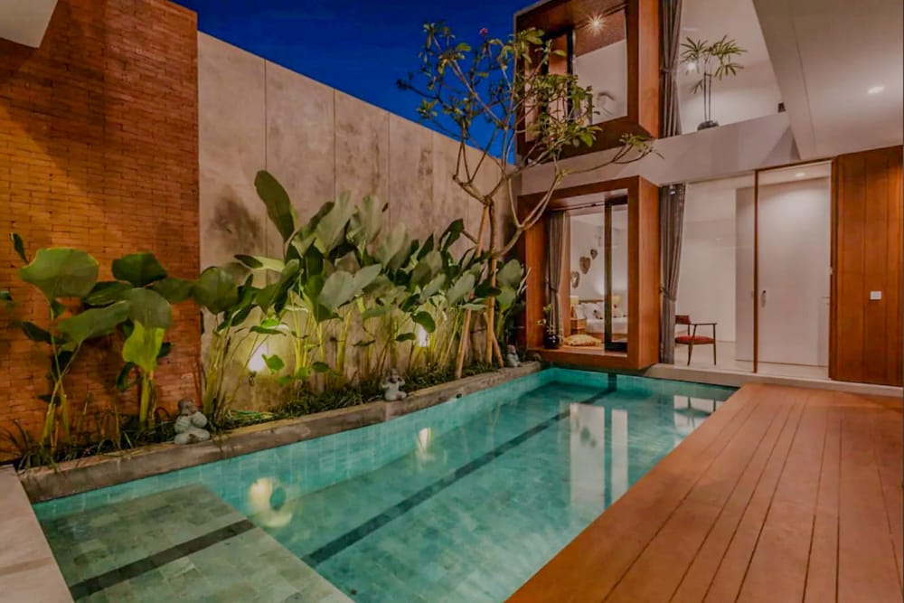 House thumbnail 4