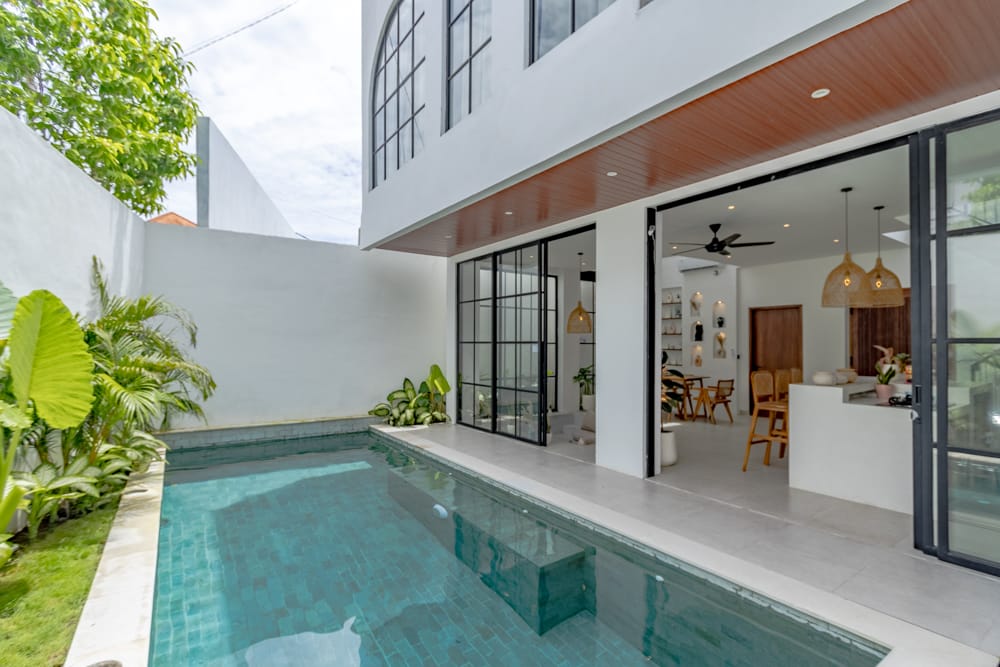 House thumbnail 1