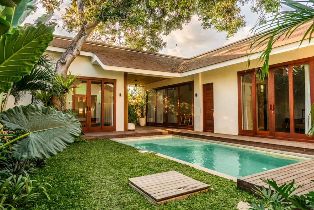 House thumbnail 1