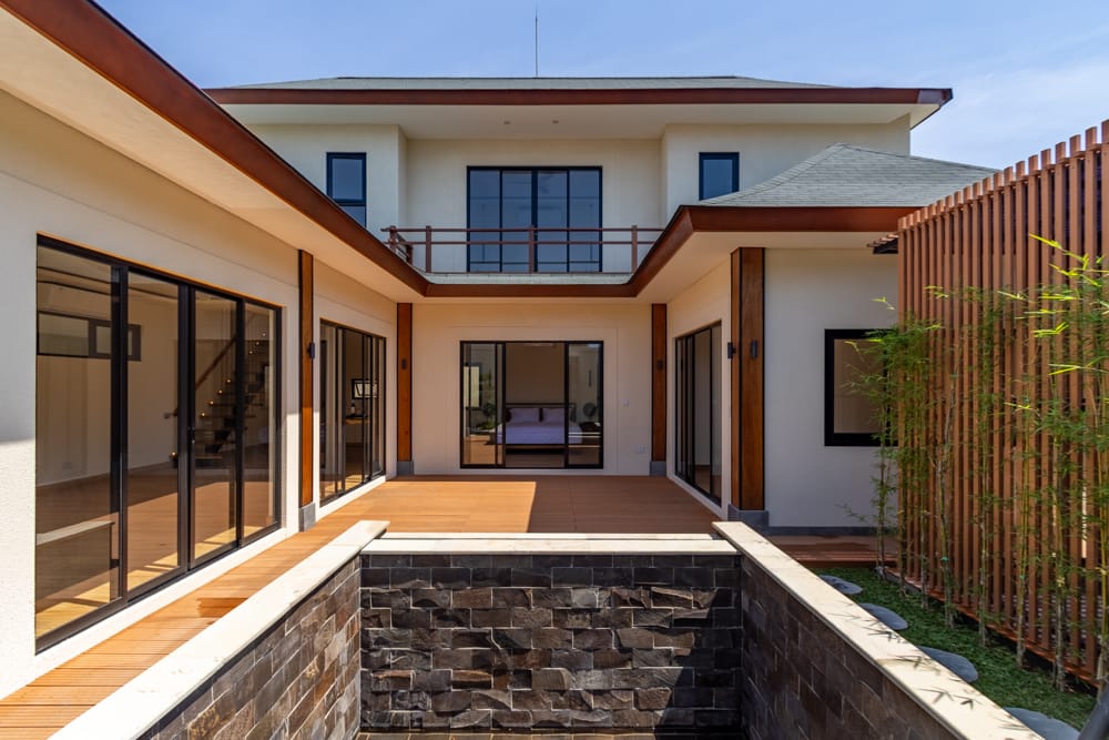 House thumbnail 1